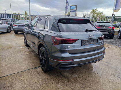 Audi Q3 45 TFSIe PHEV S line tronic (180 kW)