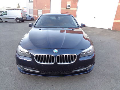 BMW Serie 5 520 dA BOITE AUTO/ CUIR / NAVI / JA 18 / GARANTIE 1 AN