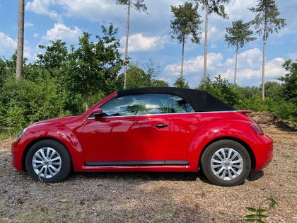 Volkswagen Beetle Cabriolet Airco,Navi,Verwarmde zetels voor,Windscherm...