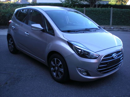 Hyundai ix20 AUTOMATIQUE 1.6i