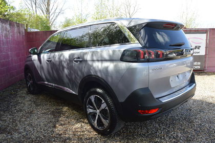 Peugeot 5008 1.5BlueHDi Allure Pack NEUF 7PL BOITE AUT 29.720KM