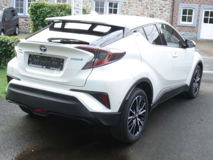 Toyota C-HR 1.8i VVT-i Hybrid C-Hic E-CVT