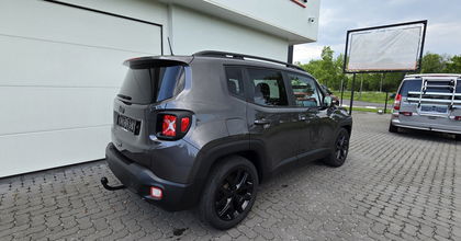 Jeep Renegade Black Star Edition