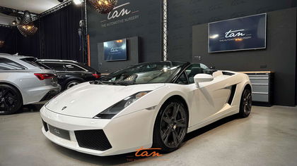 Lamborghini Gallardo SPYDER 5.0i V10 40v E-Gear Full Services History