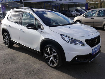 Peugeot 2008 1.5 BlueHDi GT LineS*CAMERA*TOIT PANO*GPS*