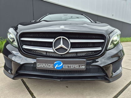 Mercedes GLA 180 *AMG SPORTPAKKET*19"ALU*ALCANTARA*NAVI*NIGHTPAKKET