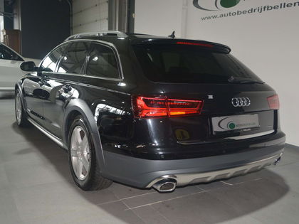 Audi A6 allroad 3.0 TDi V6 Quattro S tronic/ LEDER / PANO/ CAMERA