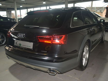 Audi A6 allroad 3.0 TDi V6 Quattro S tronic/ LEDER / PANO/ CAMERA