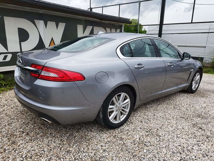 Jaguar XF 2.2 D