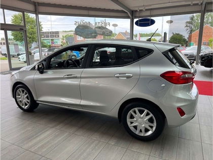 Ford Fiesta 1.1i Connected 75pk + NAVI + PDC