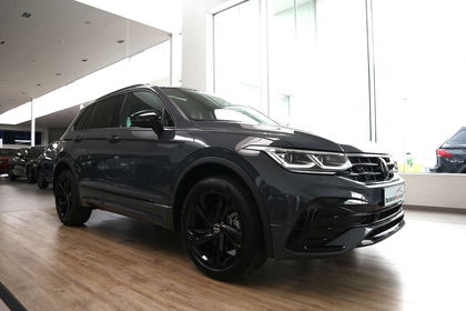 Volkswagen Tiguan e-HYBRID DSG*R-LINE*BLACK EDITION*SPLINTERNIEUW!!!