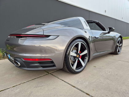 Porsche 992 911 3.0 TARGA 4S PDK*ACC*BOSE*PDLS+*ZETELKOELING*