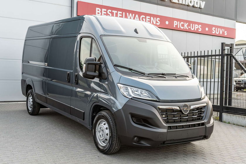 Opel Movano