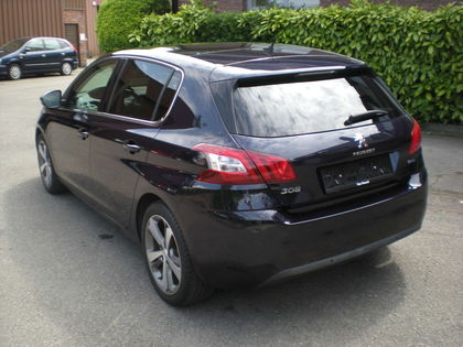 Peugeot 308 1.2 PureTech Allure STT