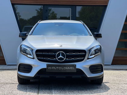 Mercedes GLA 180 AMG PACK / CAMERA / AUTOMAAT / LED / GARANTIE