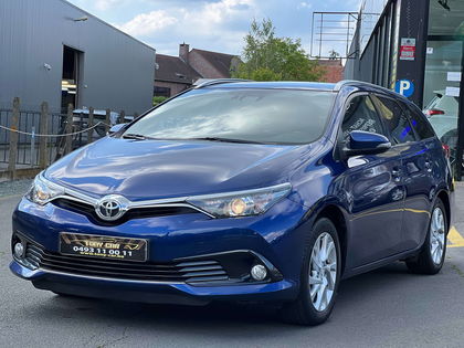 Toyota Auris SW 1.2 Turbo Dynamic Multidrive S*PANO*NAVI*CAM*BT