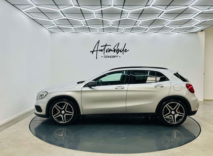 Mercedes GLA 200 ✅1AN GARANTIE✅TOIT PANO✅LED✅CARNET D’ENT