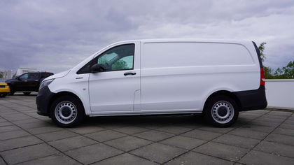 Mercedes Vito e Vito/32.946€ excl/navigatie/parktronic/vloer