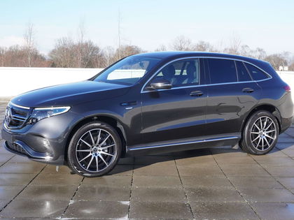 Mercedes CLASSE M EQC 400 4M AMG 20" Distronic Schuifdak Trekhaak Carbon