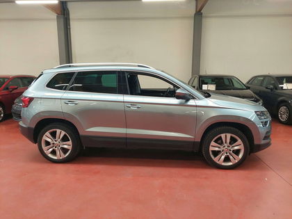 Skoda Karoq 1.6 TDi + Style + DSG + CAM + Virtual + Keyless