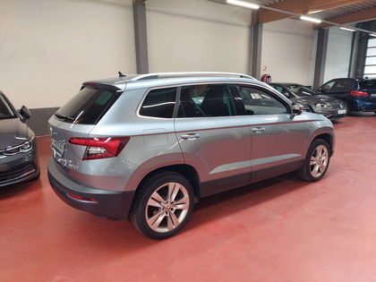 Skoda Karoq 1.6 TDi + Style + DSG + CAM + Virtual + Keyless