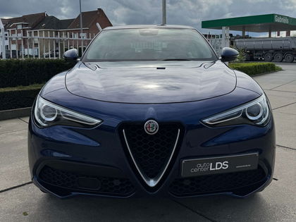 Alfa Romeo Stelvio 2.0 T AWD Super - Leder - velgen 20" - DAB -