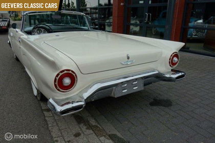 Ford Thunderbird CONVERTIBLE