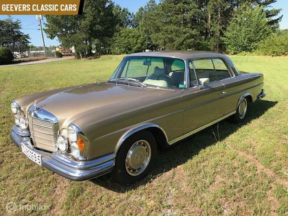 Mercedes 280 280SE 3.5 COUPE