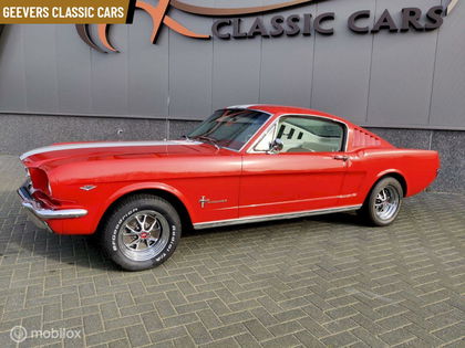 Ford Mustang FASTBACK