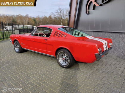 Ford Mustang FASTBACK