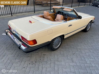 Mercedes 560 W107 560SL AUTOMATIC 2 TOPS CABRIOLET