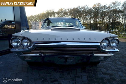 Ford Thunderbird COUPE Z-CODE 390