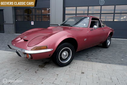 Opel GT 4-SPEED MANUAL