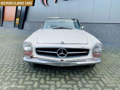 Mercedes 280 SL PAGODE 2 TOPS CABRIOLET MANUAL