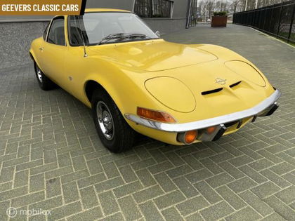 Opel GT 4-SPEED MANUAL TRANSMISSION