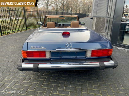 Mercedes 560 560SL W107 AUTOMATIC 2 TOPS CABRIOLET