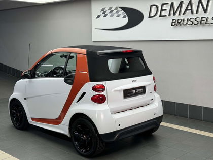 Smart fortwo *Cabrio* Auto. * Special Edition 'FLASHLIGHT'