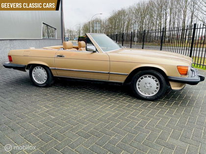 Mercedes 560 W107 560SL CABRIOLET AUTOMATIC