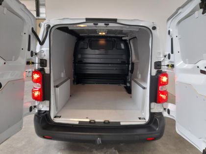 Opel Vivaro 2.0 CDTI L2H1 145PK Edition Automaat Airco  App connect Trekhaak Navigatie