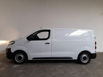 Opel Vivaro 2.0 CDTI L2H1 145PK Edition Automaat Airco  App connect Trekhaak Navigatie