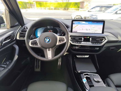 BMW X3 iX3 Impressiv