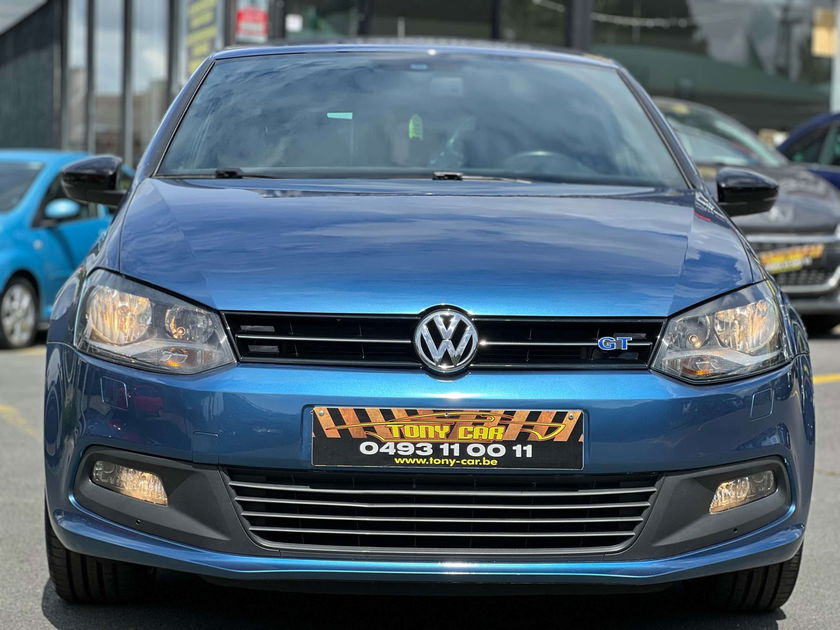 Volkswagen Polo Sedan