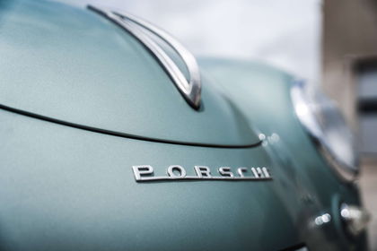 Porsche 356 Pre-A 1500 / Radium Green / Fully Restored