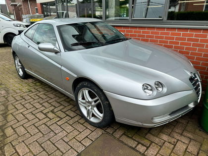 Alfa Romeo GTV 2.0i 16v JTS Medio