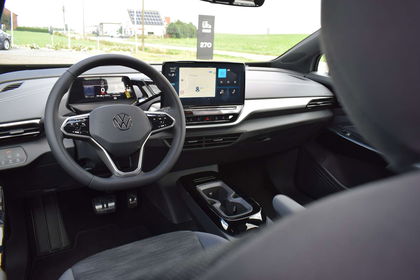 Volkswagen ID.5 Pro Performance / NAVI / CAMERA / APPLECAR PLAY