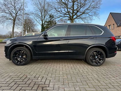 BMW X5 3.0 dA xDrive30 met vele optie's in goede staat!