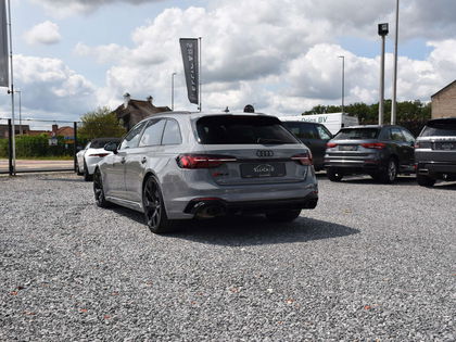 Audi RS4 2.9 TFSI / AVANT / QUATTRO / MASSAGE / LED / CAM