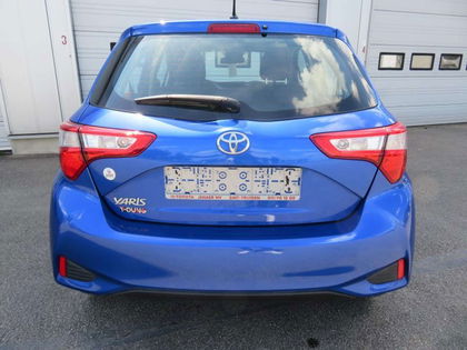 Toyota Yaris Active & Pack Y-OUNG