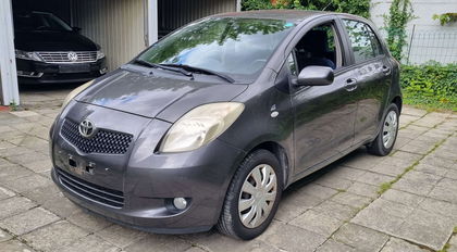 Toyota Yaris 1.3i GARANTIE / 77.000KM / AIRCO