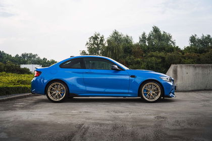 BMW M2 CS / Carbon / Harman Kardon/ Misano Blau